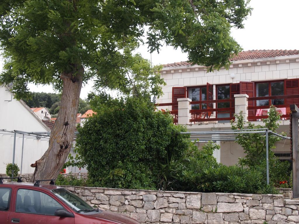 Apartments Lumbardina Λομπάρδα Δωμάτιο φωτογραφία