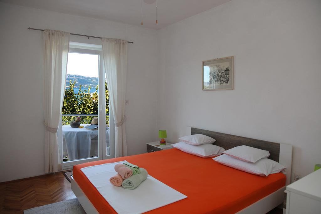 Apartments Lumbardina Λομπάρδα Εξωτερικό φωτογραφία
