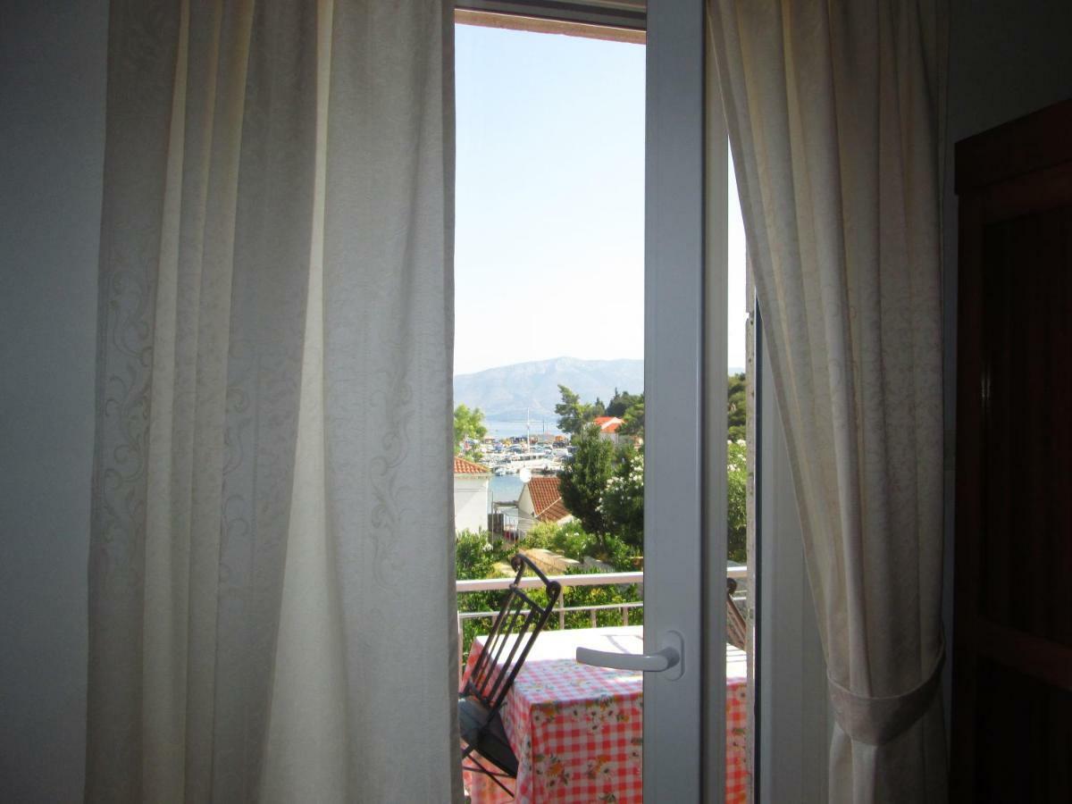Apartments Lumbardina Λομπάρδα Εξωτερικό φωτογραφία