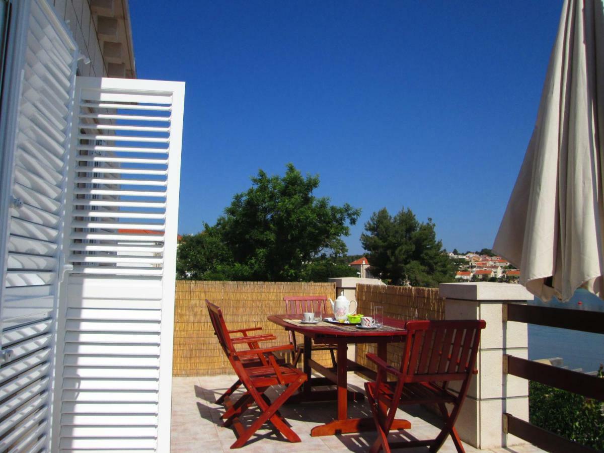 Apartments Lumbardina Λομπάρδα Εξωτερικό φωτογραφία